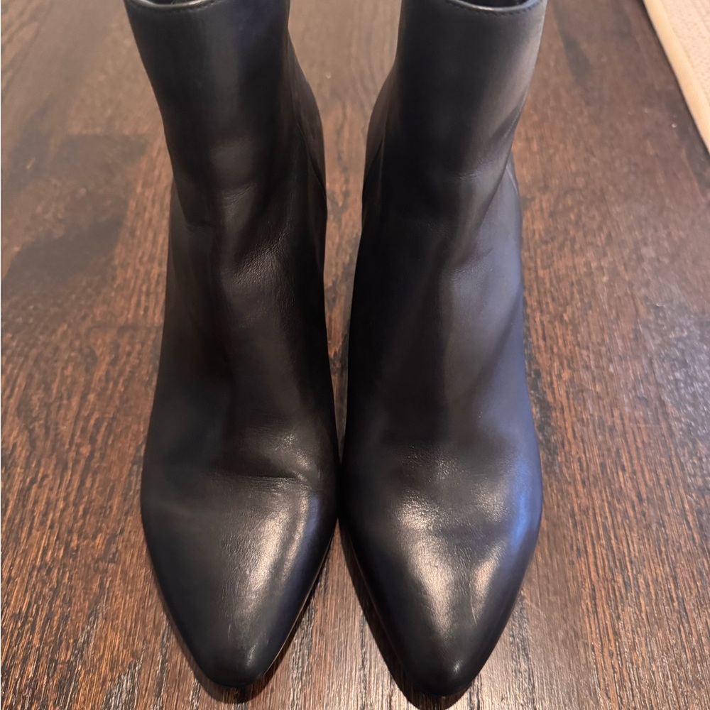 Dolce Vita Sleek Black Ankle Booties